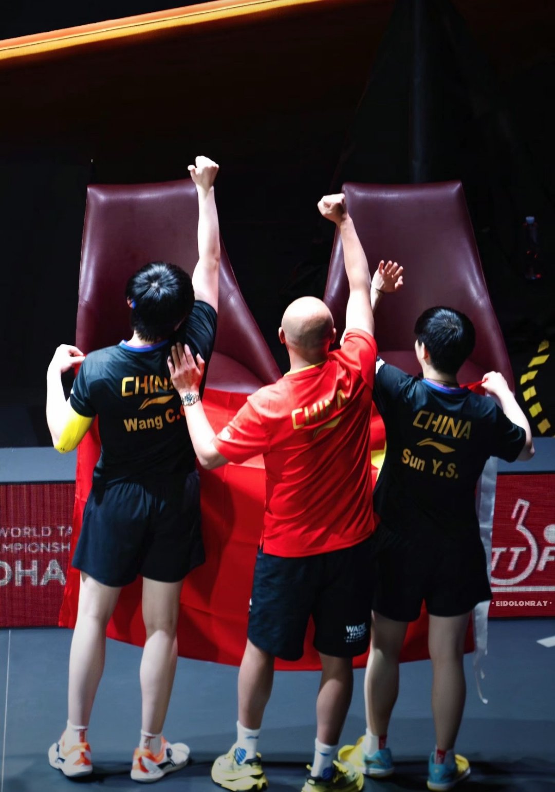 奇异果体育-挑战巅峰的征途：争夺冠军荣誉的球队们备受挑战(穿越逆袭从娶钟小艾开始)